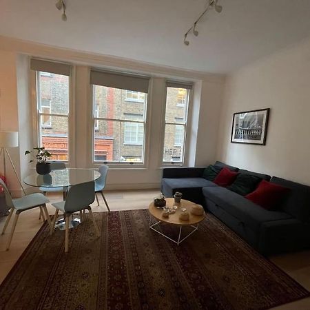 Appartamento The Flat With The Heart Londra Esterno foto
