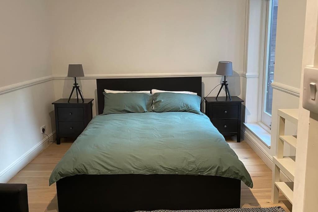 Appartamento The Flat With The Heart Londra Esterno foto