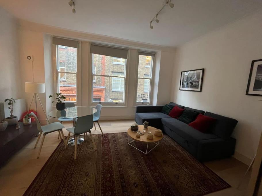 Appartamento The Flat With The Heart Londra Esterno foto
