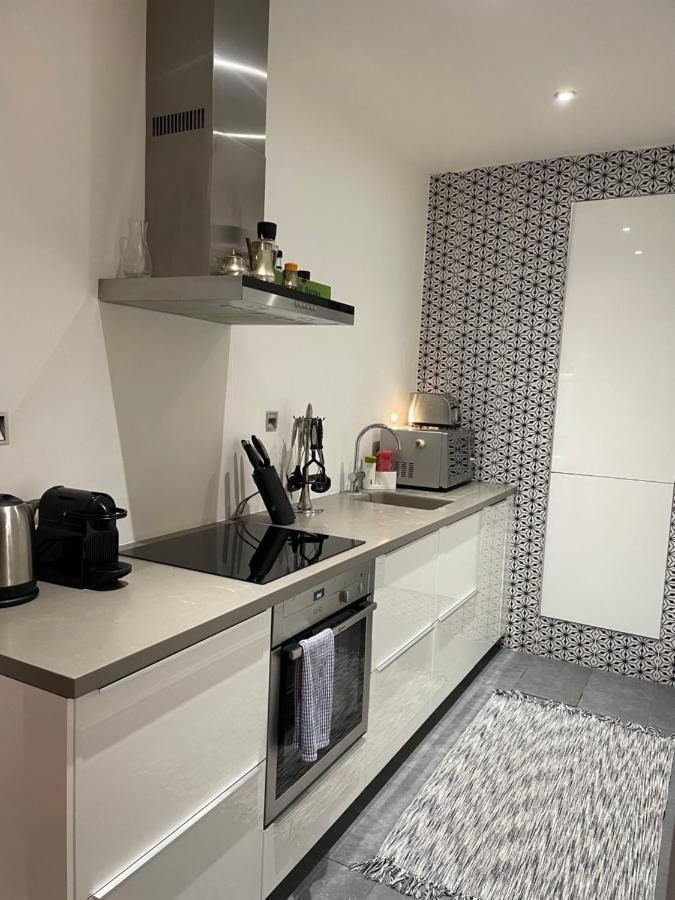Appartamento The Flat With The Heart Londra Esterno foto